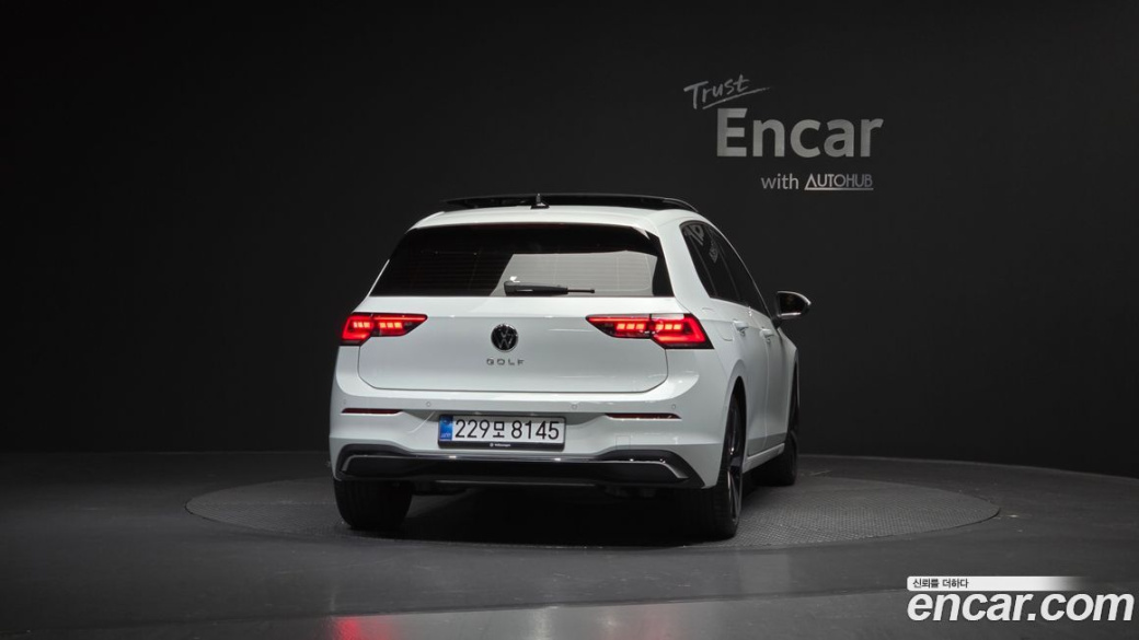 Volkswagen Golf 2.0 TDI Prestige, 2025