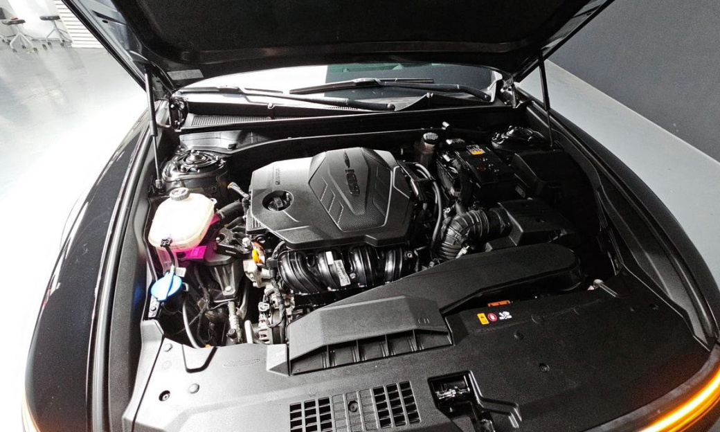 Hyundai Grandeur 2,5 Gasoline 2WD, 2023