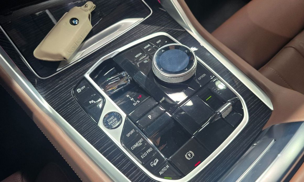 BMW X6 xDrive30d M Sport, 2025
