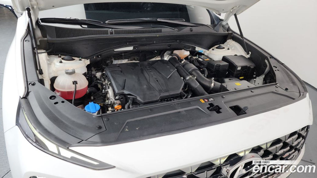 Hyundai Santafe Gasoline 2.5T 4WD, 2023