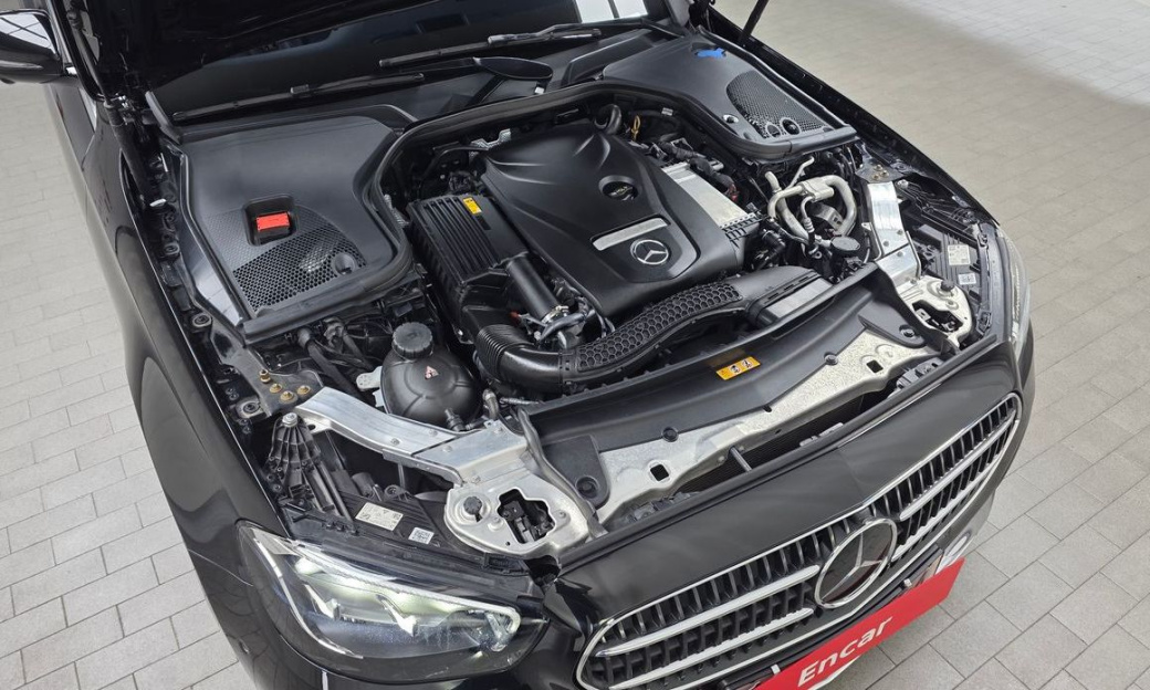 Mercedes-Benz E-Class E250 Avantgarde, 2023