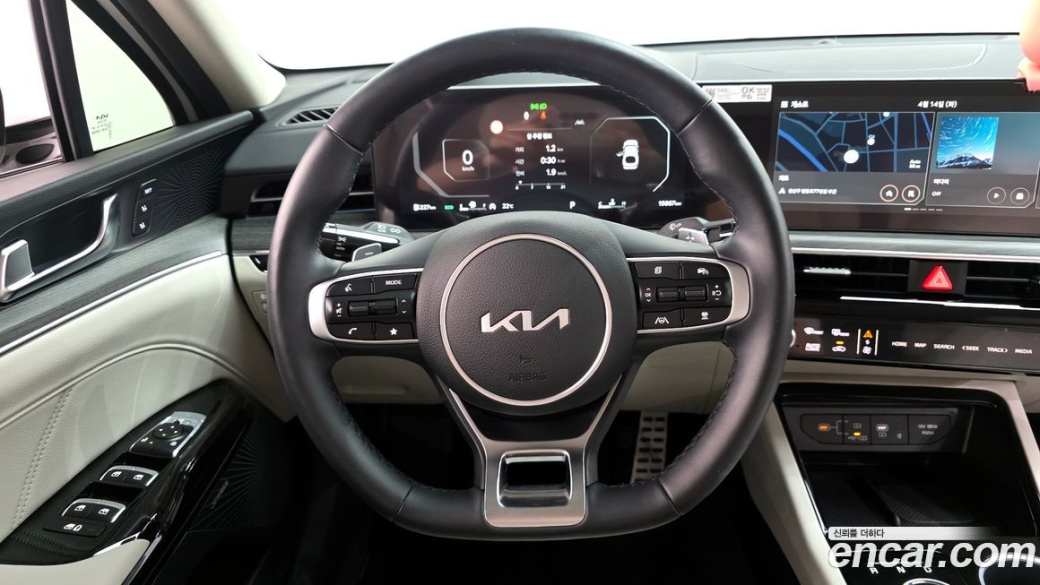 Kia K5 1.6 Turbo, 2025