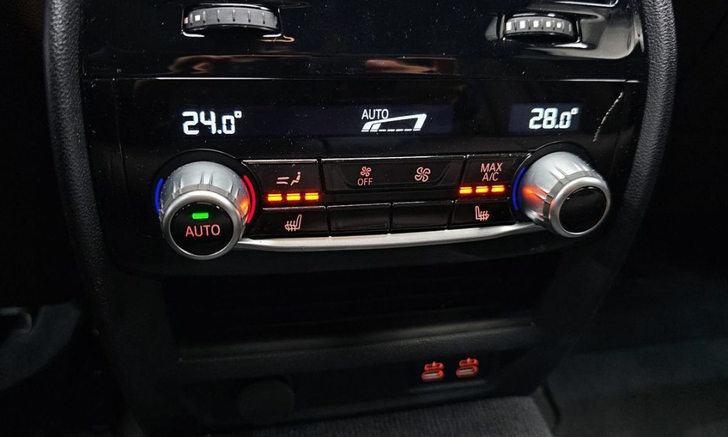 BMW 5-Series 530i xDrive M Sport Package, 2023