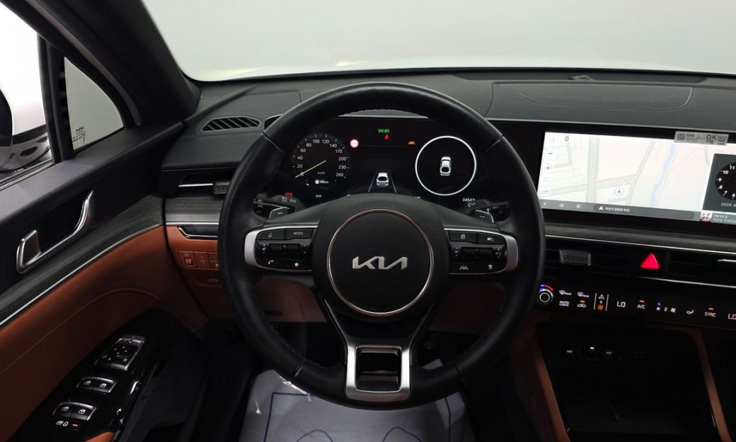 Kia K5 2.0, 2024