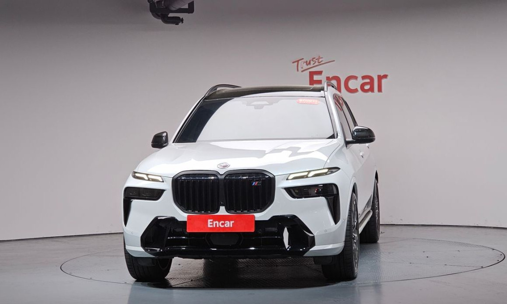 BMW X7 xDrive 40i M Sport 7STR, 2025
