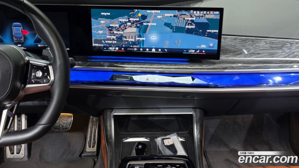 BMW 7-Series 740i xDrive M Sport, 2024