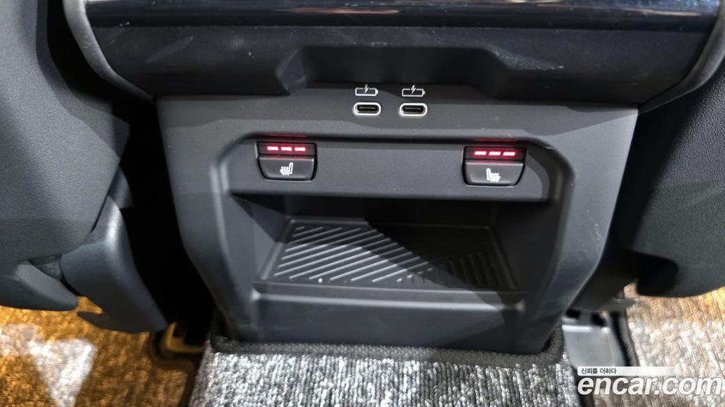 BMW 5-Series 520i M Sport, 2025