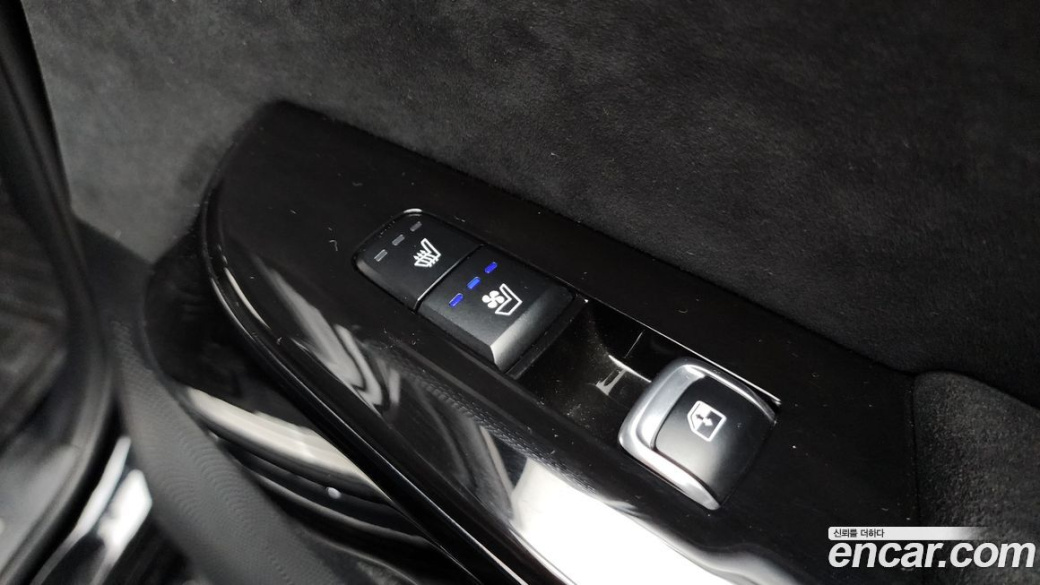 Kia Mohave Diesel 3.0 4WD 6-Seater, 2022