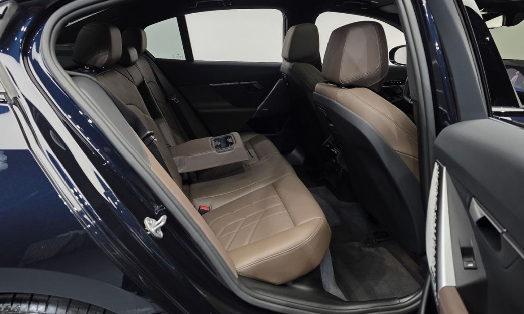 BMW 5-Series 520i M Sport, 2024