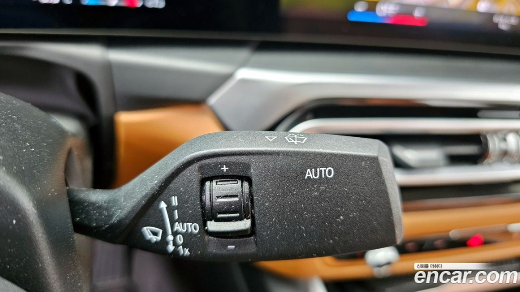 BMW 3-Series 320d, 2023