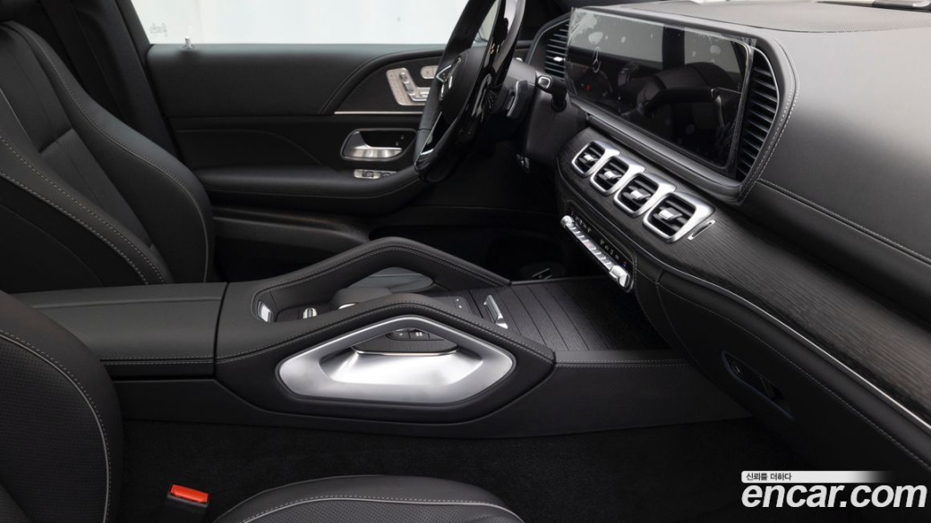 Mercedes-Benz GLE-Class GLE450 4MATIC Coupe, 2026