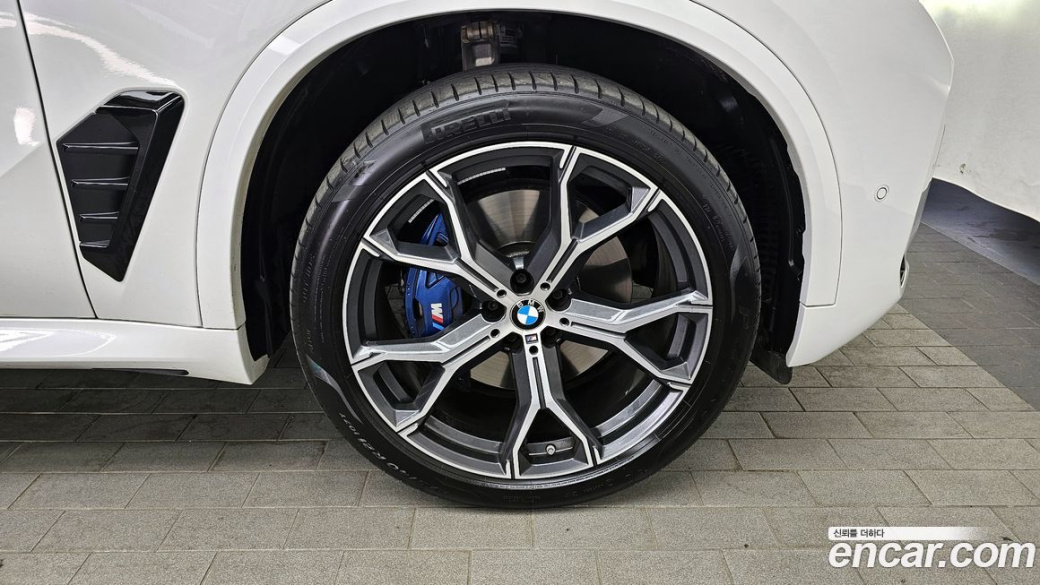 BMW X5 xDrive 40i M Sport, 2025