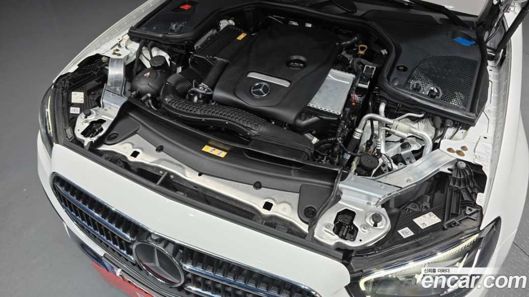 Mercedes-Benz E-Class E250 Avantgarde, 2022