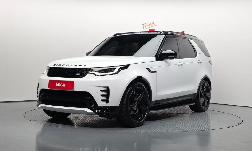 Land Rover Discovery P360 Dynamic HSE, 2024