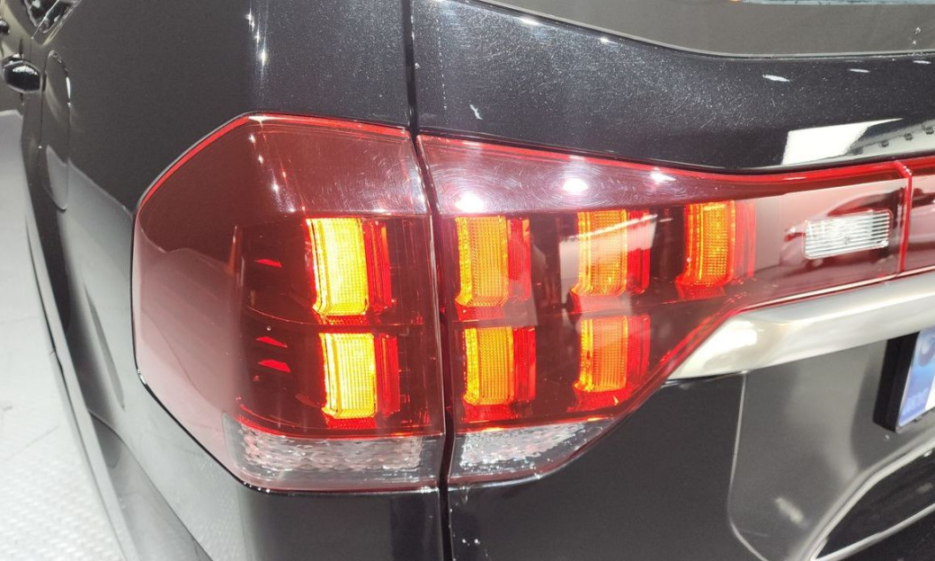 Kia Mohave Diesel 3.0 4WD 7-Seater, 2024