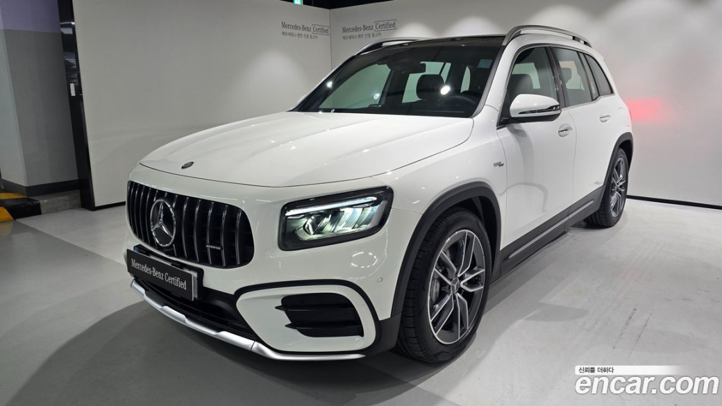 Mercedes-Benz GLB-Class AMG GLB35 4MATIC, 2025