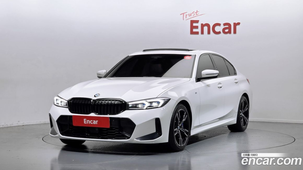 BMW 3-Series 320i M Sport, 2023