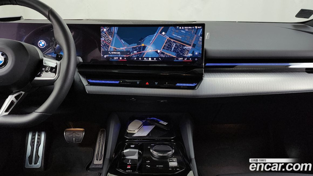 BMW 5-Series 520i M Sport, 2024
