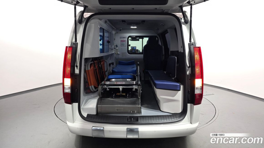 Hyundai Staria Ambulance, 2024