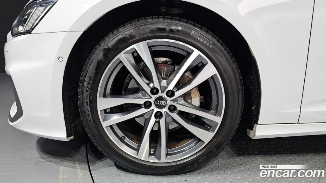 Audi A6 40 TDI Premium, 2022