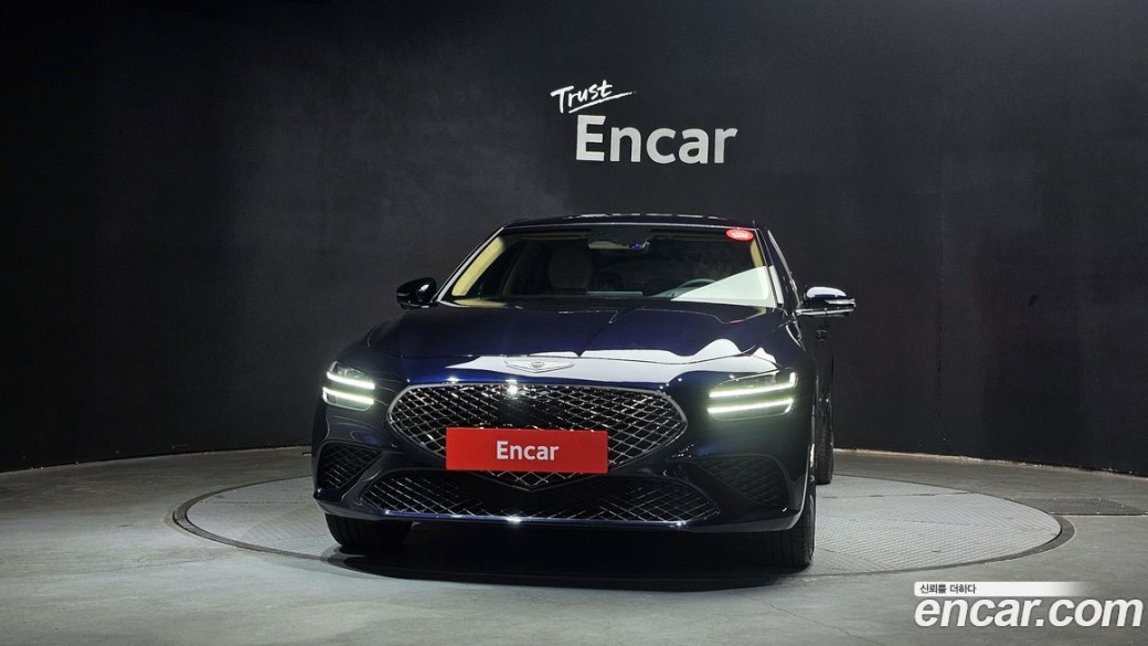 Genesis G70 Gasoline 2.5T 4WD, 2025