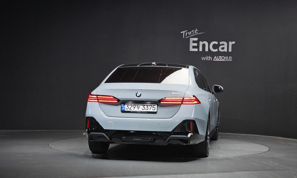 BMW 5-Series 520i M Sport, 2024