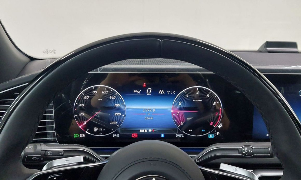 Mercedes-Benz GLS-Class Maybach GLS600 4MATIC, 2025