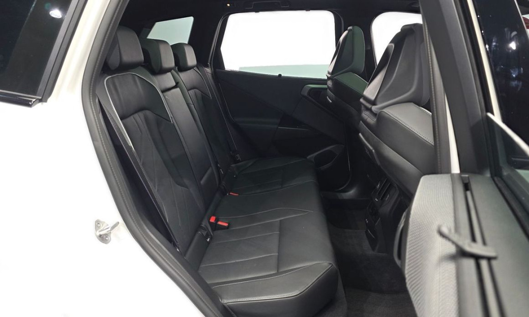 BMW X3 M50 Pro, 2025