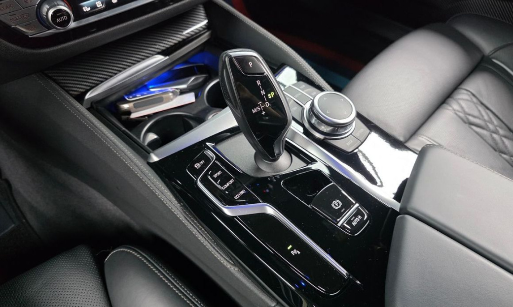 BMW 5-Series 530i xDrive M Sport Package, 2022