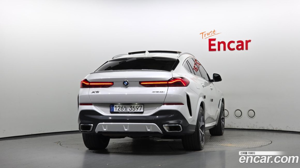 BMW X6 xDrive40i M Sport, 2023