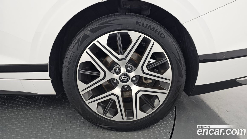 Hyundai Grandeur 2,5 Gasoline 2WD, 2023