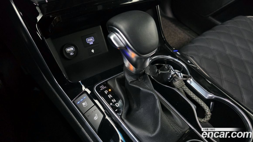 Kia Mohave Diesel 3.0 4WD 7-Seater, 2023