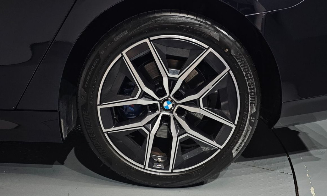 BMW 5-Series 520i M Sport, 2024