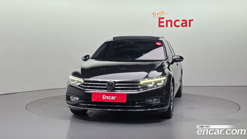 Volkswagen Passat 2.0 TDI Prestige, 2022