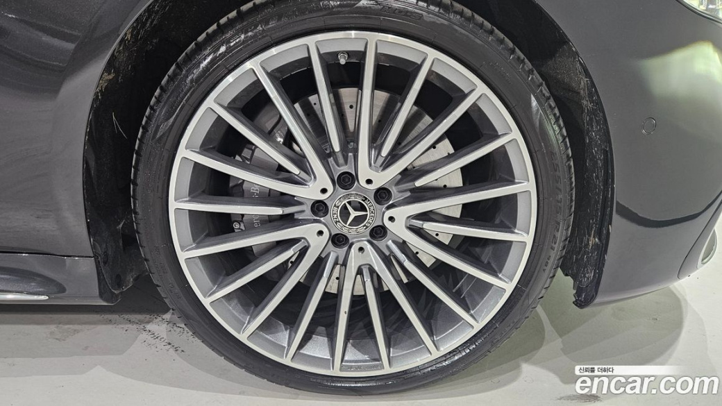 Mercedes-Benz S-Class S500L 4MATIC, 2025