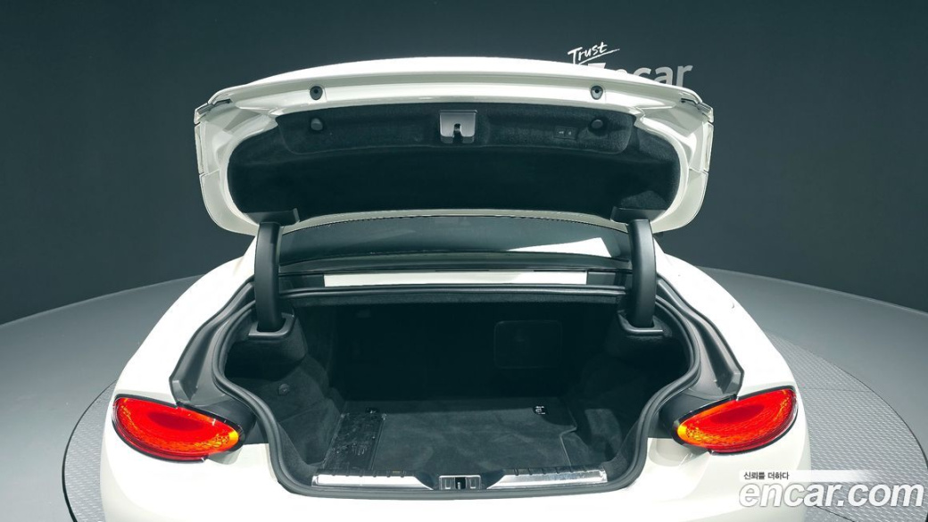 Bentley Continental 4.0 GT Azure, 2023