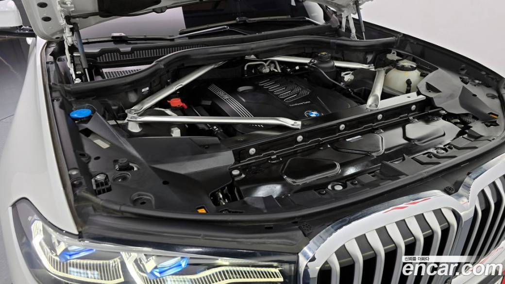 BMW X7 xDrive 40i Design Pure Excellence 6-Seater, 2022