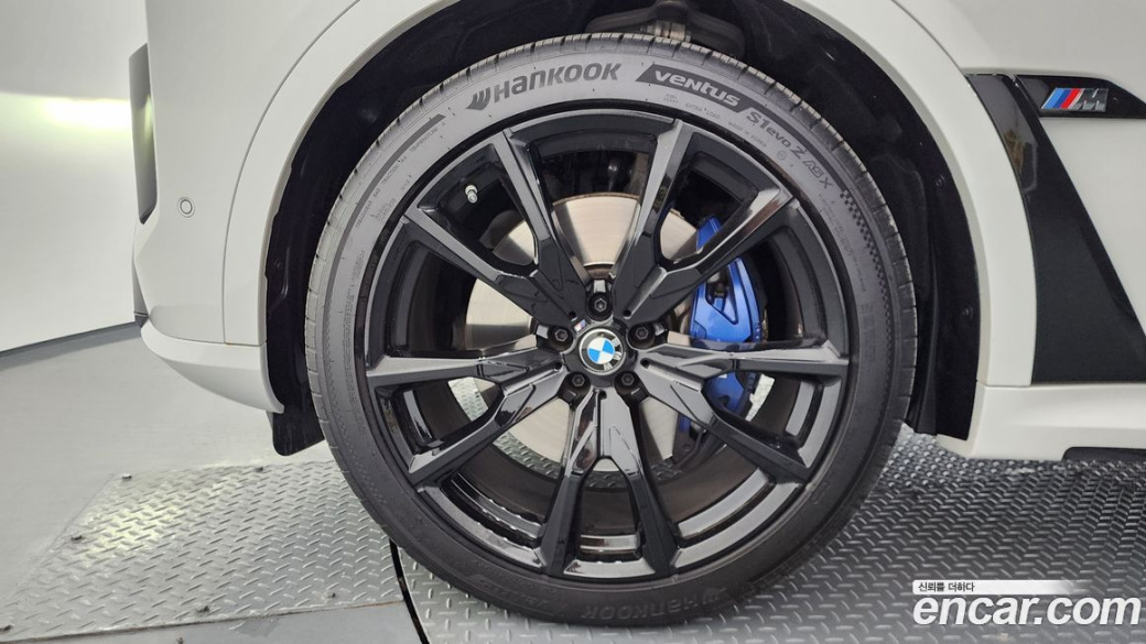 BMW X7 M60i xDrive M sport 6STR, 2025