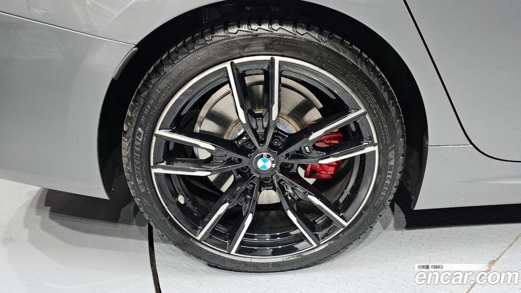 BMW 3-Series M340i Pro, 2025