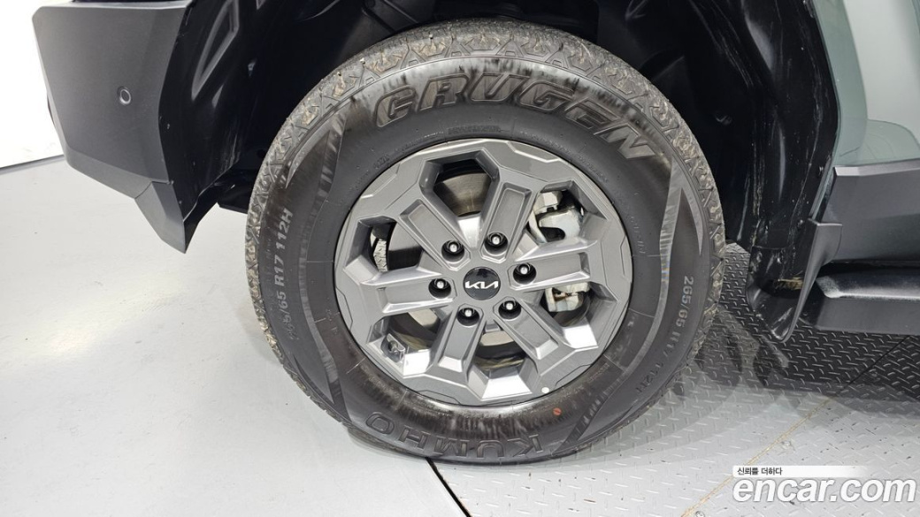 Kia Tasman 2.5T Gasoline 4WD, 2026