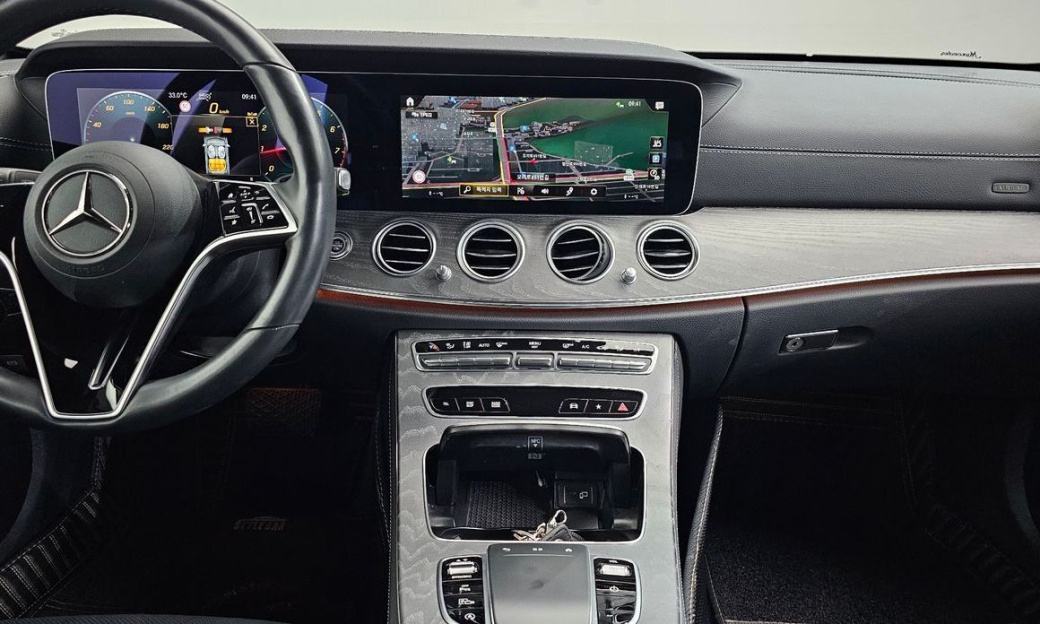 Mercedes-Benz E-Class E350 4MATIC Avantgarde, 2022