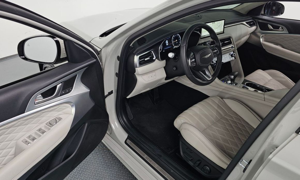 Genesis G70 Gasoline 2.5T 4WD, 2024