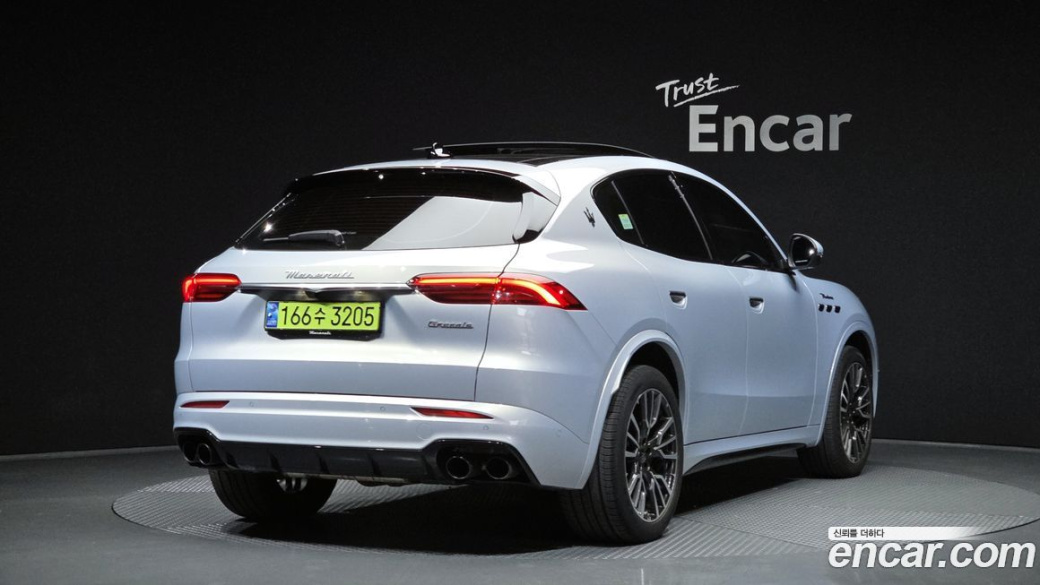 Maserati Grecale 2.0 AWD Modena, 2023