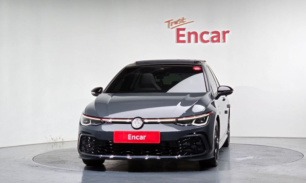 Volkswagen Golf 2.0 GTI, 2024