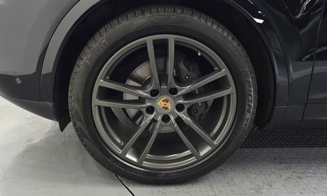 Porsche Cayenne 3.0 PLATINUM EDITION, 2023