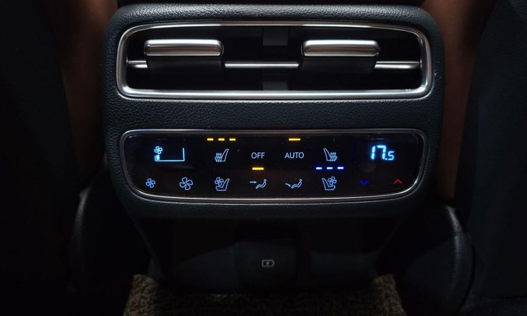 Genesis GV70 2.5T Gasoline 2WD, 2025