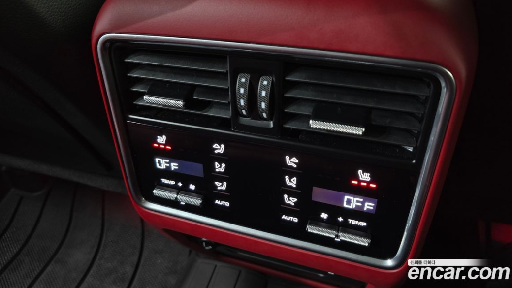 Porsche Cayenne 3.0 COUPE PLATINUM EDITION, 2023