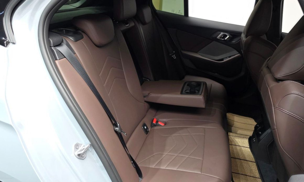 BMW 1-Series 120 M Sport, 2025