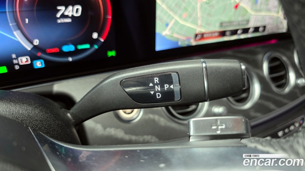 Mercedes-Benz E-Class E350 4MATIC AMG Line, 2023