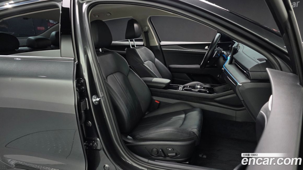 Kia K5 2.0, 2024